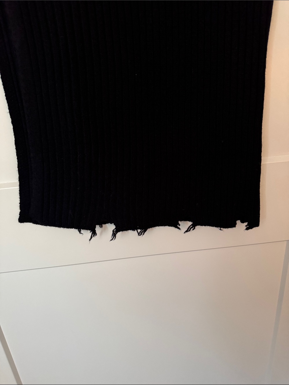 Weekday Black Ribbed Distressed Wool Knit Skirt with Side Slit - Picture 4 of 9